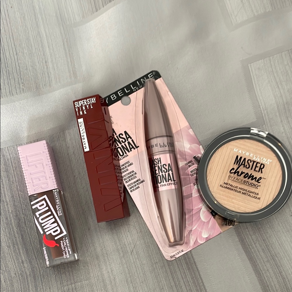 Maybelline Red and Pink Lipstick Collection